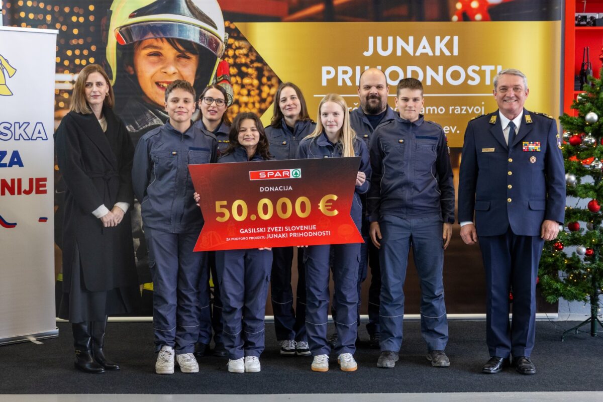 SPAR Slovenija s 50.000 evri podprl junake prihodnosti (4) (Large)