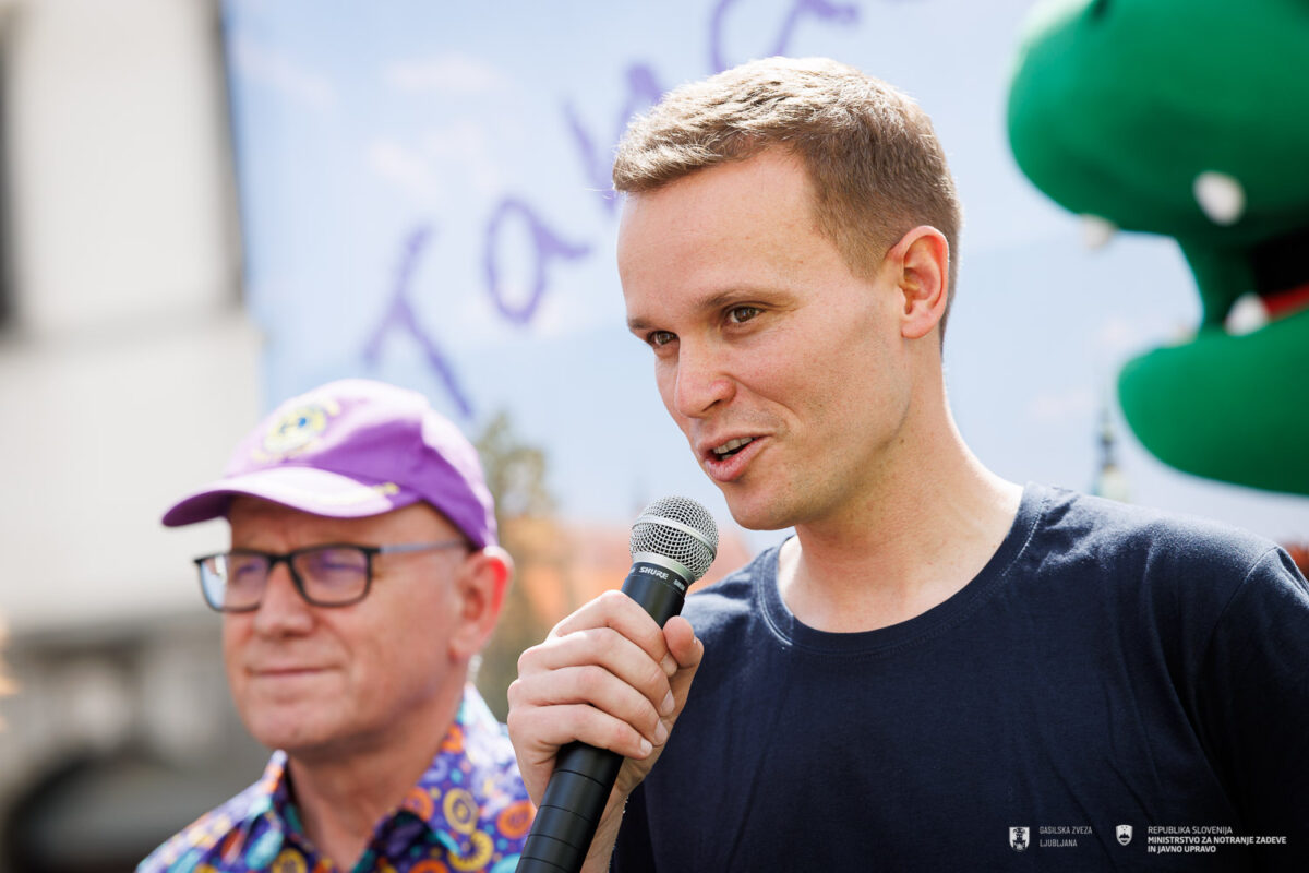 2026_06_13 - Dogodek Tandem nasmehov (MNZJU LOGO) spletna stran-002